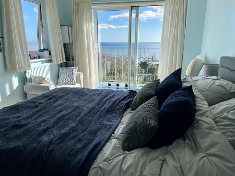 Stunning Charmouth Property With Bay Views! Экстерьер фото