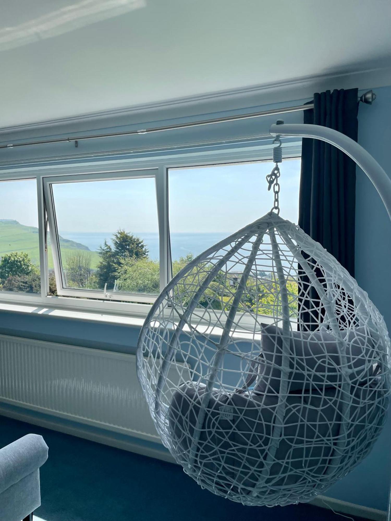 Stunning Charmouth Property With Bay Views! Экстерьер фото