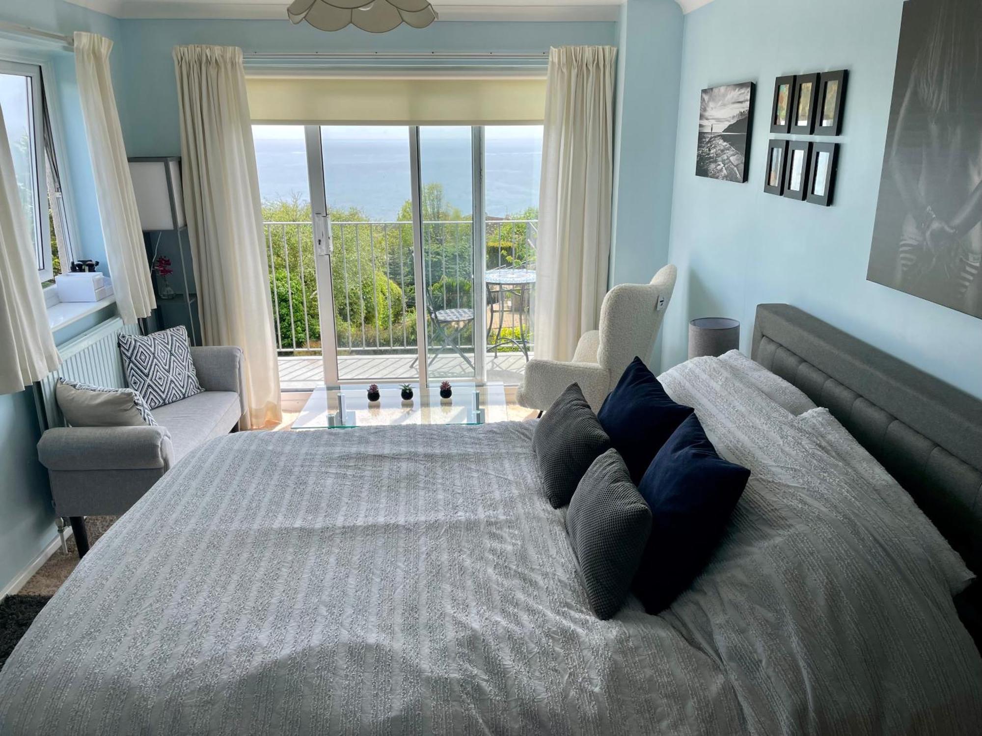 Stunning Charmouth Property With Bay Views! Экстерьер фото